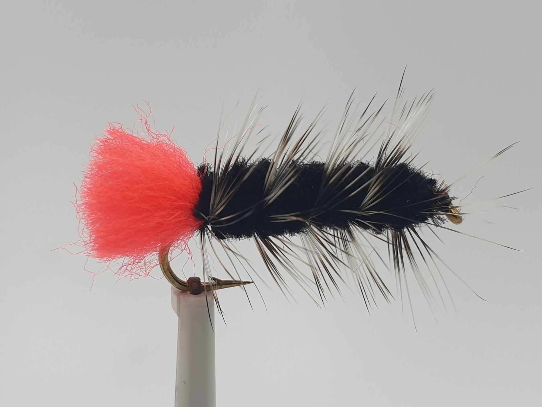 Size 12 Wooly Worm Fluo Red