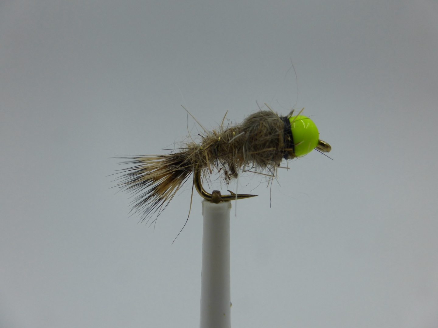 Size 16 Tungsten - Hare,s Ear Fluo Yellow