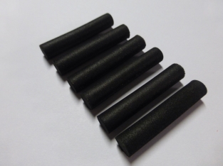 Zylinder Foam Black 2,4 mm (8 Stuks)