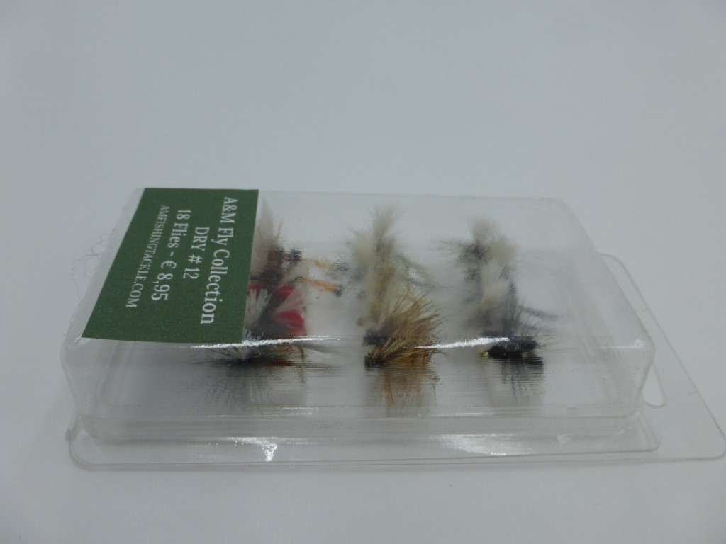 Fly Collection Dry Fly # 12 BARBLESS