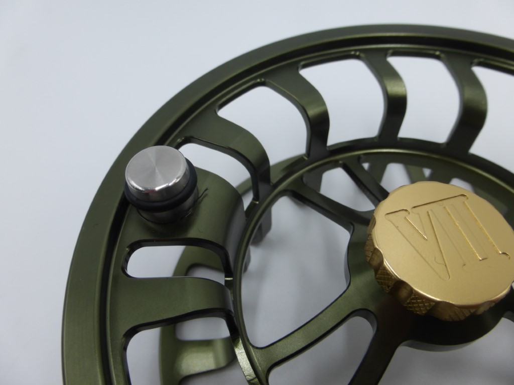 A&M 7 Serie # 9/10 Olive/Gold Spare spool