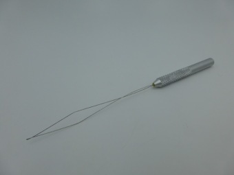 A&M Bobbin Threader Silver Alu