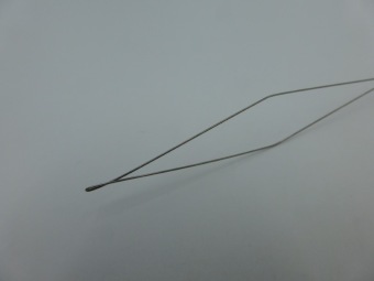 A&M Bobbin Threader Silver Alu