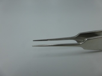 A&M Tweezers Straight - Silver Gold