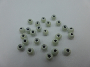 Tungsten Glow in the Dark White Bead 2,8 mm