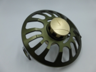 A&M 7 Serie # 7/8 Olive/Gold Fly Reel