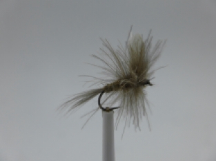 Size 12 Pale V-Wing CDC barbless