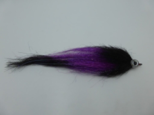 Size 3/0 A&M Pike Streamer Purple/Black Flash